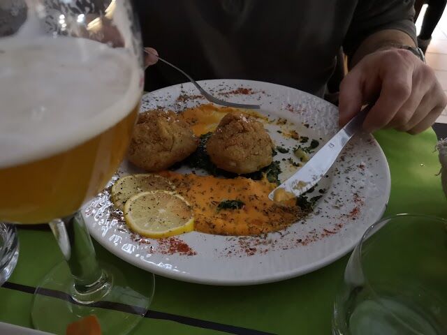 Restaurant Les Tables Du Cloitre