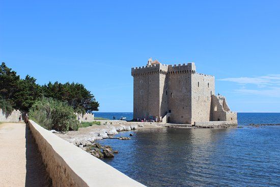 Le Monastère Fortifié