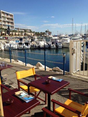 La Pirogue De Sausset