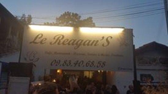 Le Reagan'S