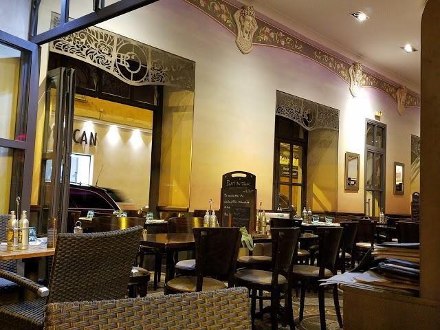 Ma Nolan's Irish Pub