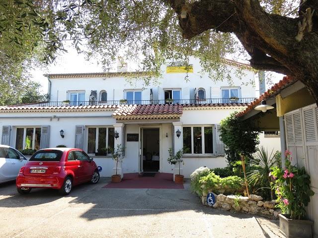 Hotel Mon Soleil Restaurant Longo Mai