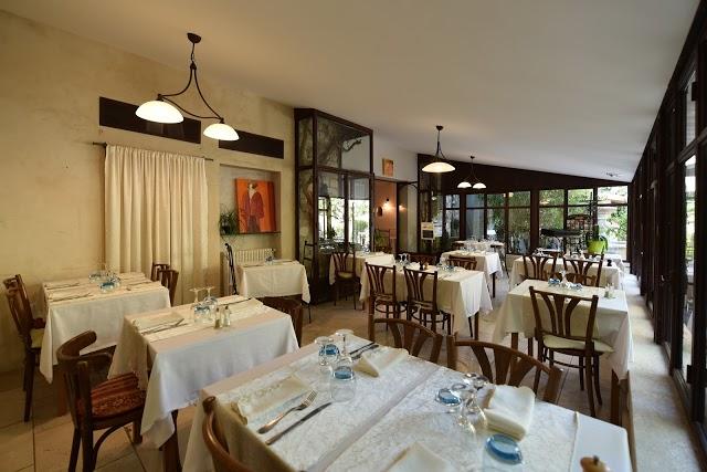 La Figuiere Fontaine de Vaucluse