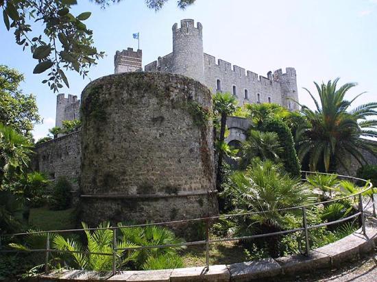 Le Château de Villeneuve-Loubet