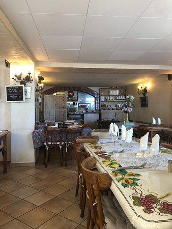 La Taverne Provencale