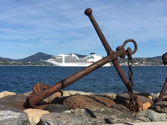 Bar Hotel Restaurant Senequier