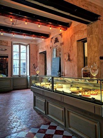 Bistro les pieds dans l'eau