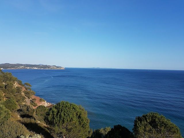 Sentier du littoral Fabregas