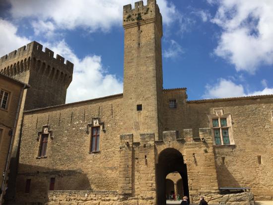 Château de l'Empéri