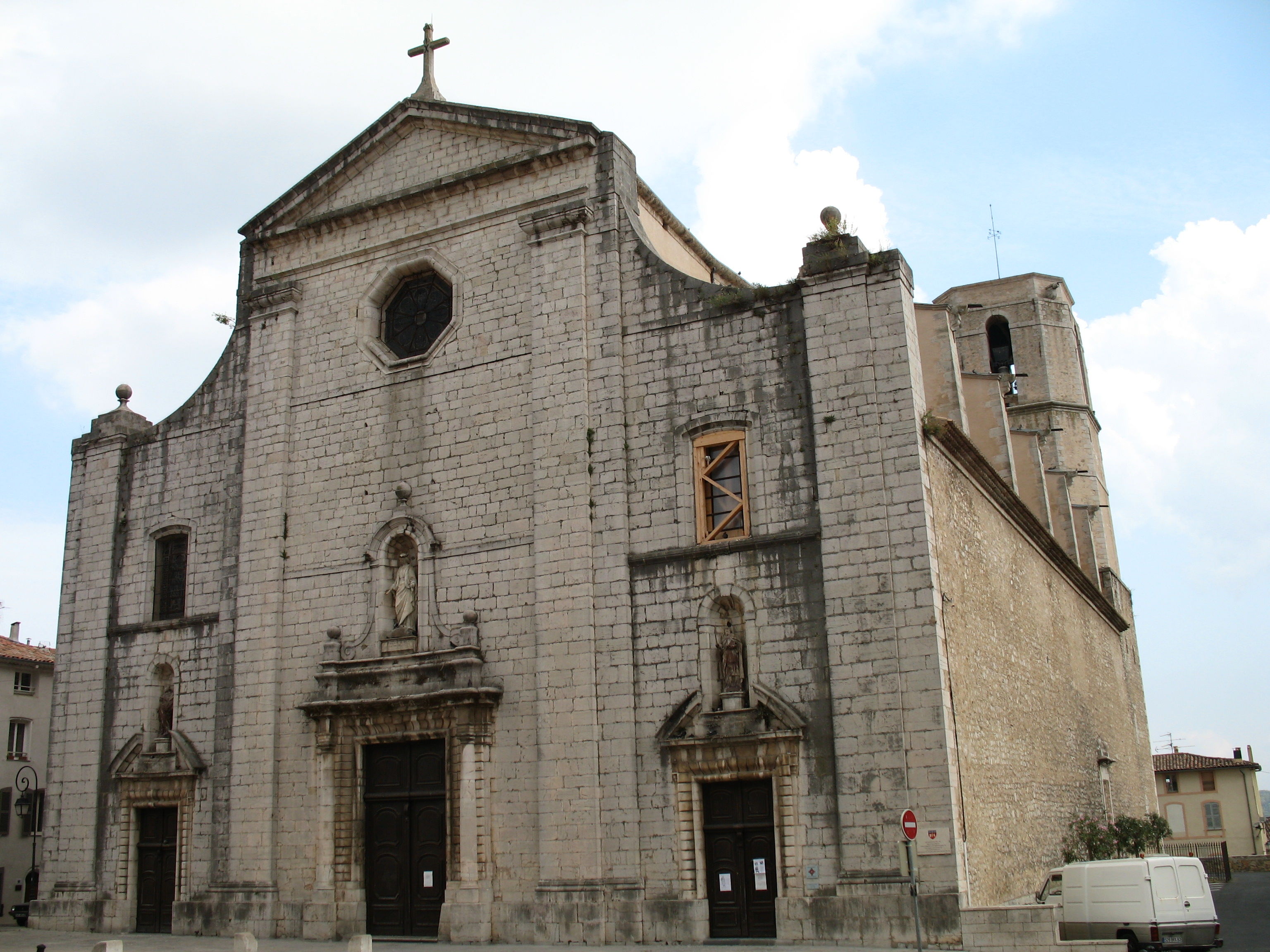 collégiale Saint-Martin de Lorgues