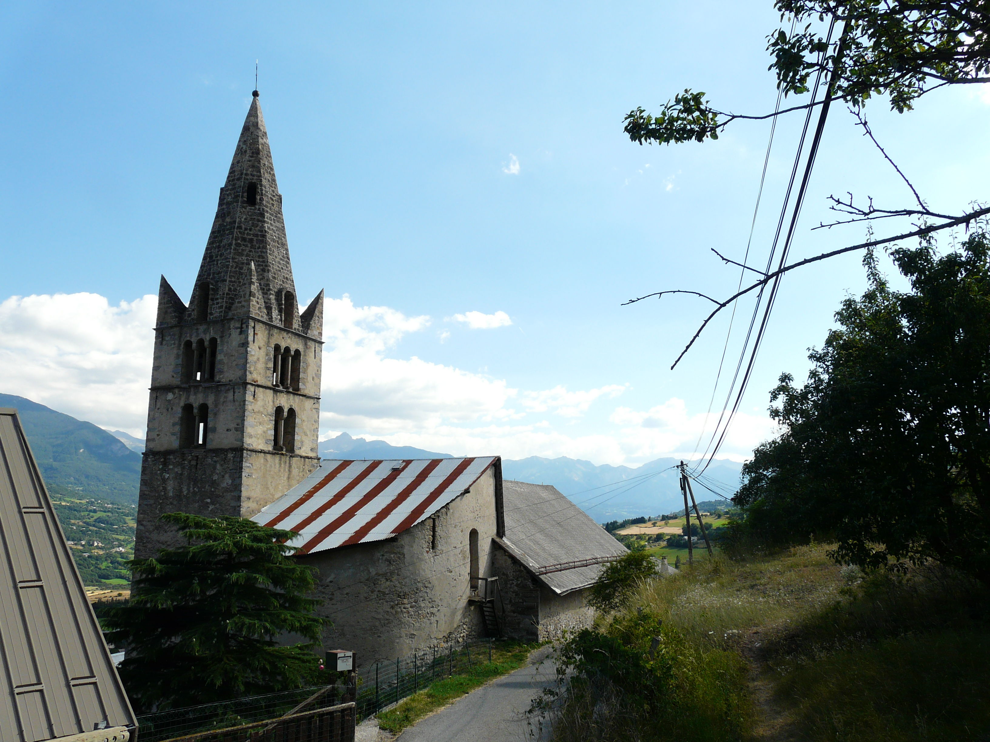 église Saint-Marcellin de Châteauroux-les-Alpes