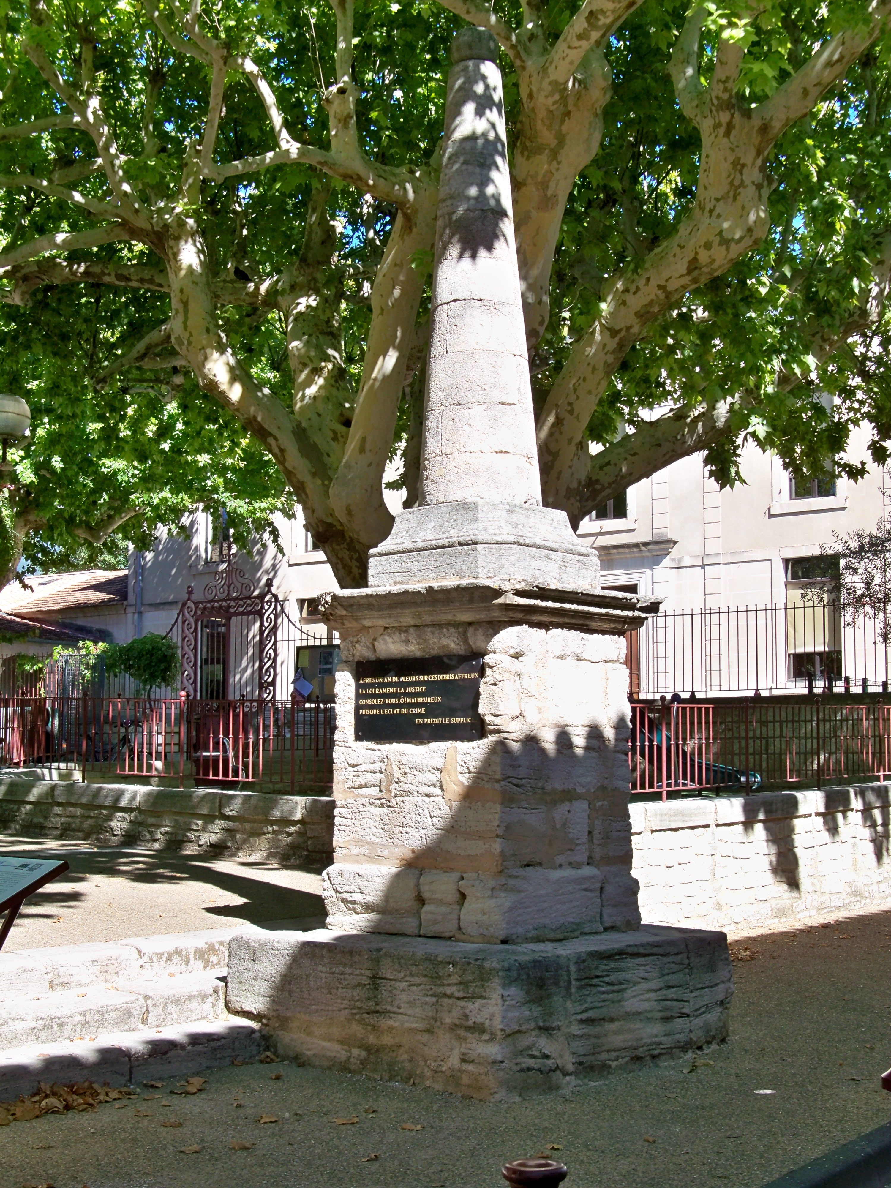 monument commémoratif aux victimes de la Révolution